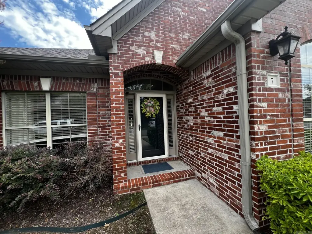 7 Taylor Park Loop Street, Little Rock