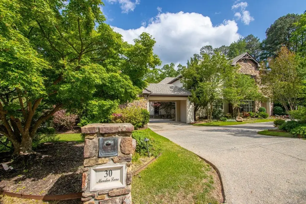 30 Menden Lane, Little Rock