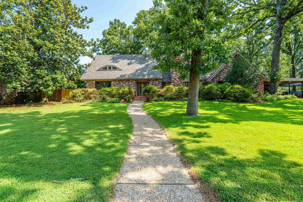 905 Silverwood Trail, North Little Rock