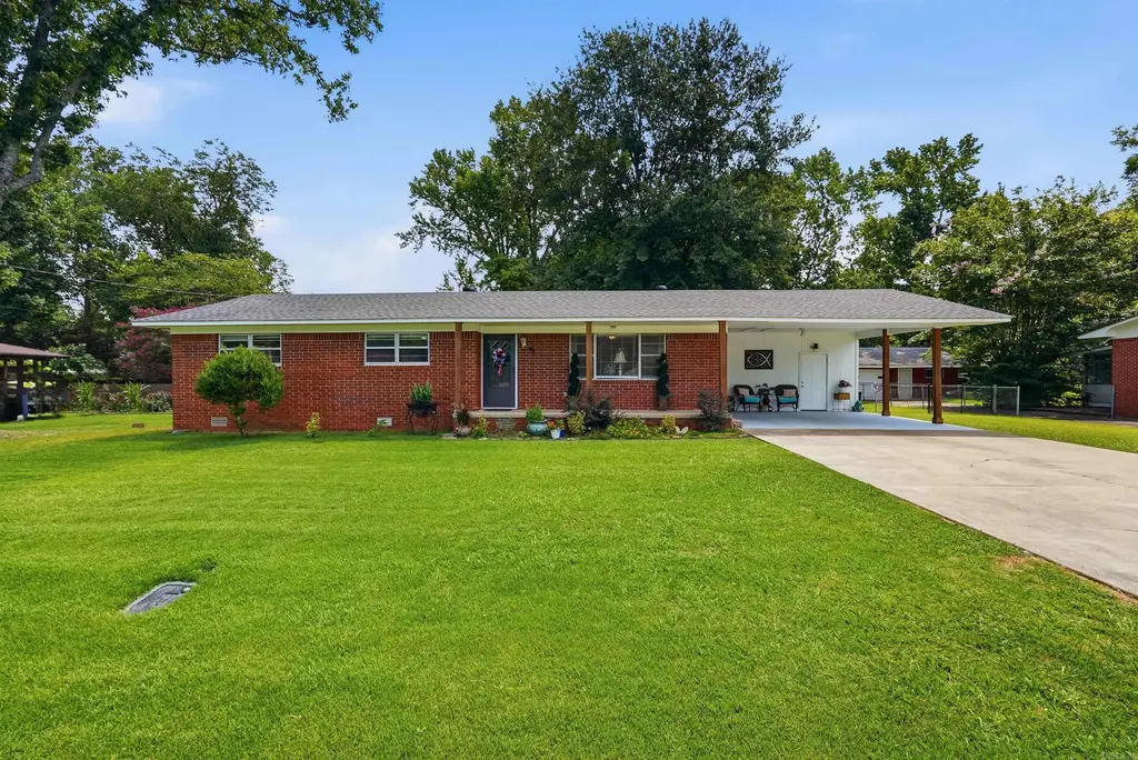 411 Lee Street, Heber Springs