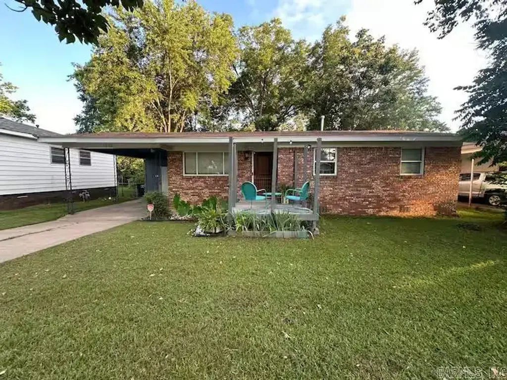 513 Hayes, Jacksonville