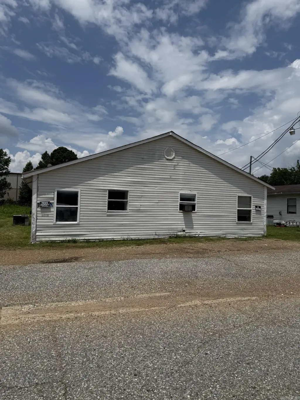 1018 S Main Street, Nashville