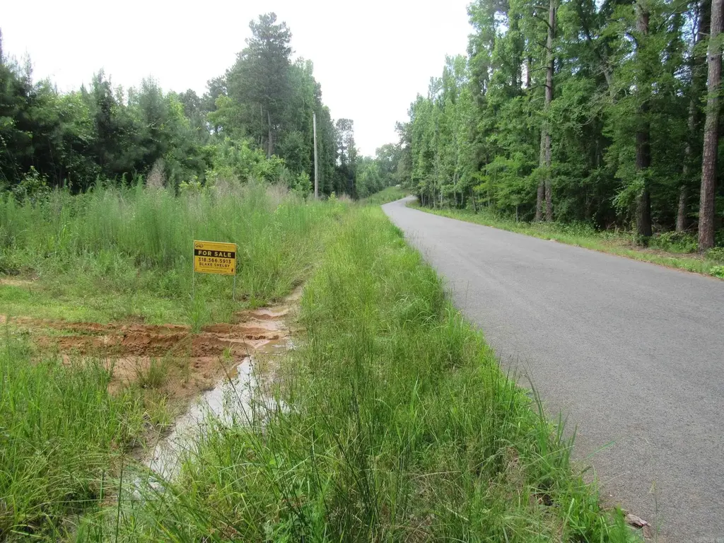 000 Salom Rd, Junction City