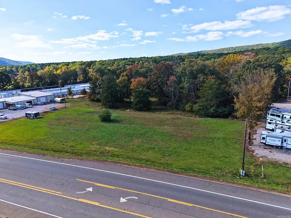 3599 N Hwy 7, Hot Springs Village