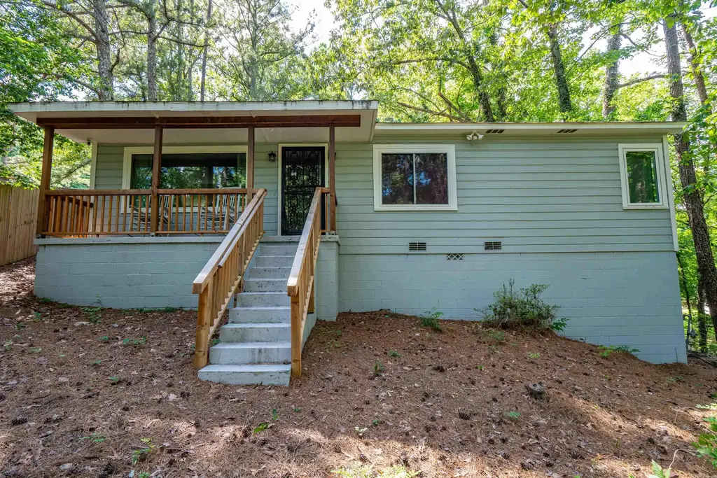 327 Pine Street, Hot Springs