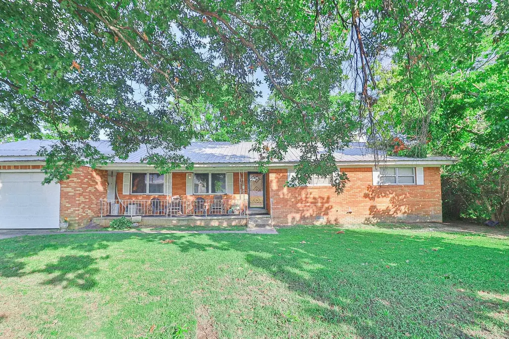 505 7th Street, Marked Tree