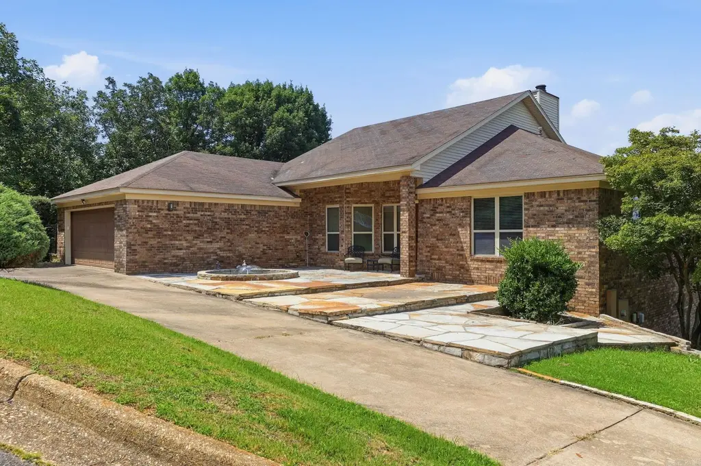 2 Greathouse Bend, Little Rock