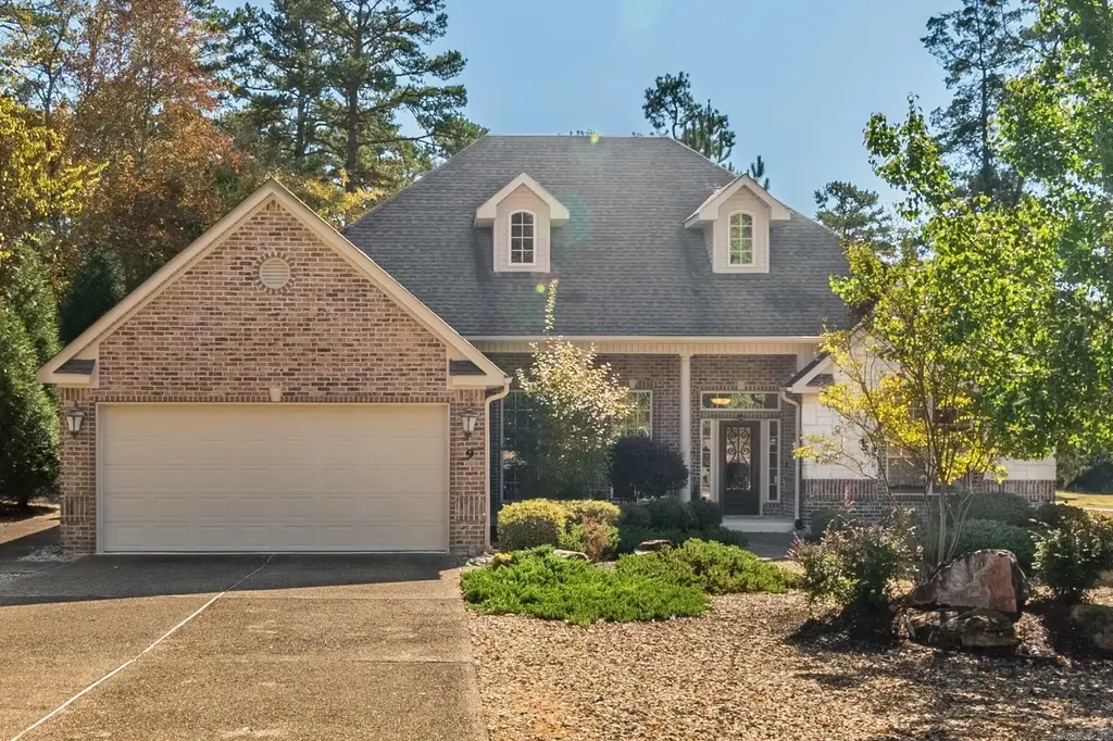9 Jabali Way, Hot Springs Village