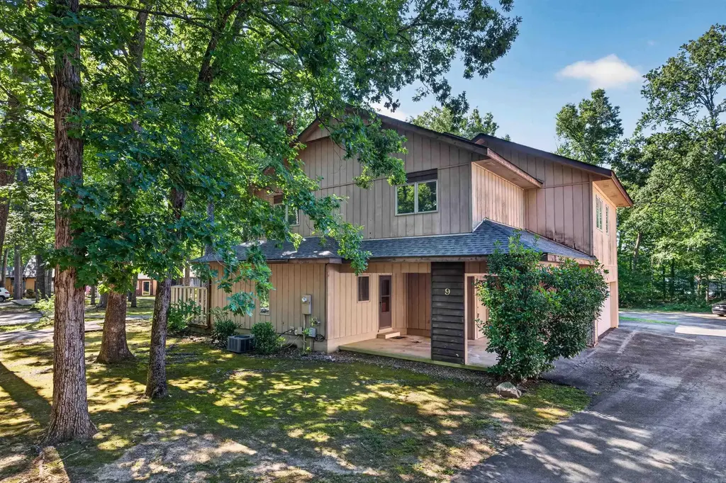 9 Turquesa Place, Hot Springs Village