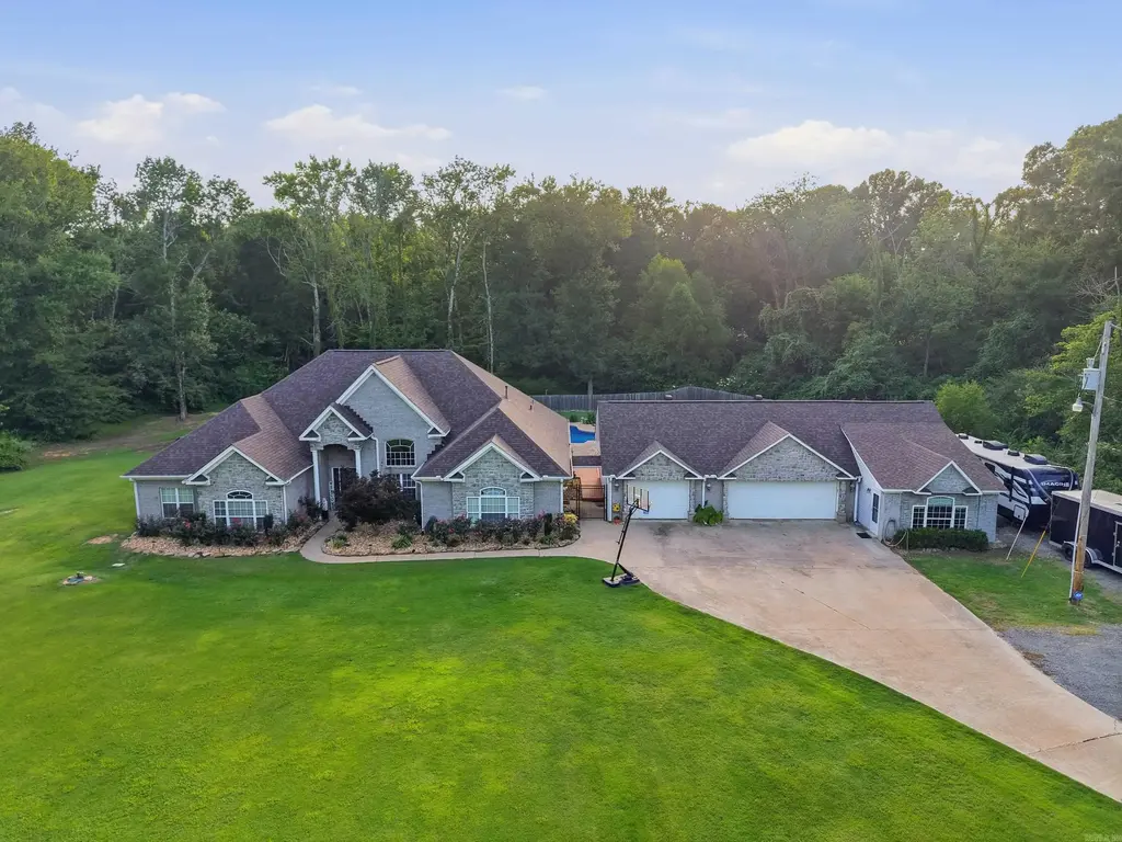 9 Coy Trail, Conway