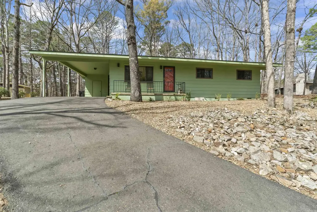 3 Valls Lane, Hot Springs Village