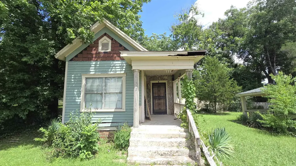 1421 Maple Street, Little Rock