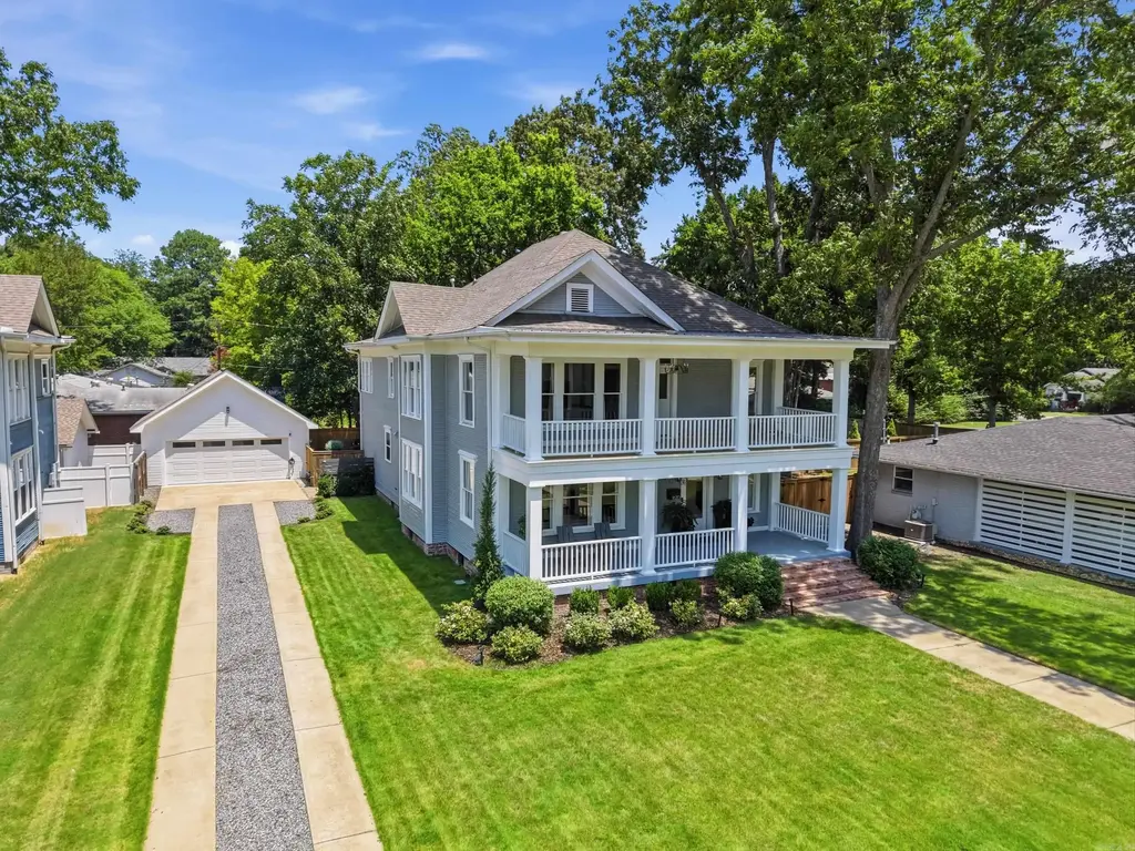 1620 Robinson Avenue, Conway
