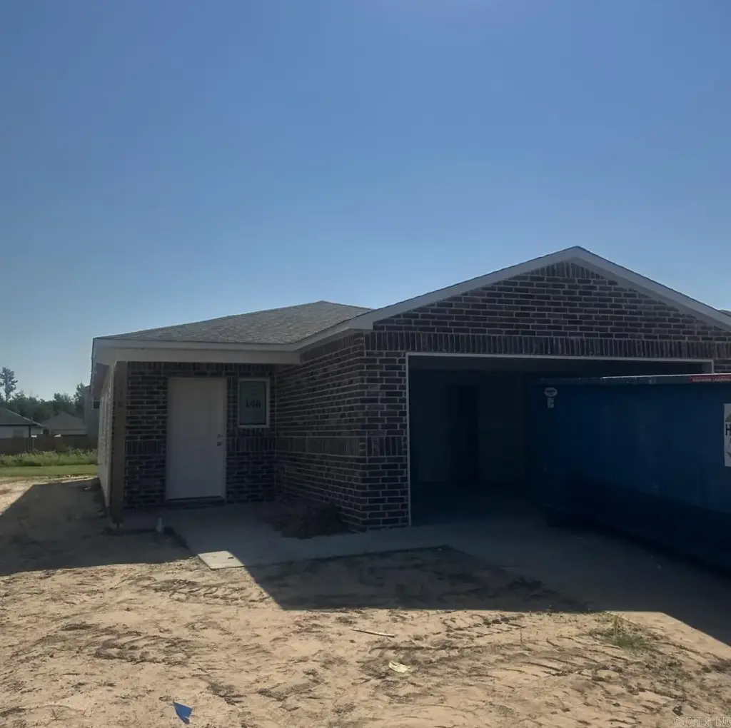 110 Lucy Lane, Maumelle