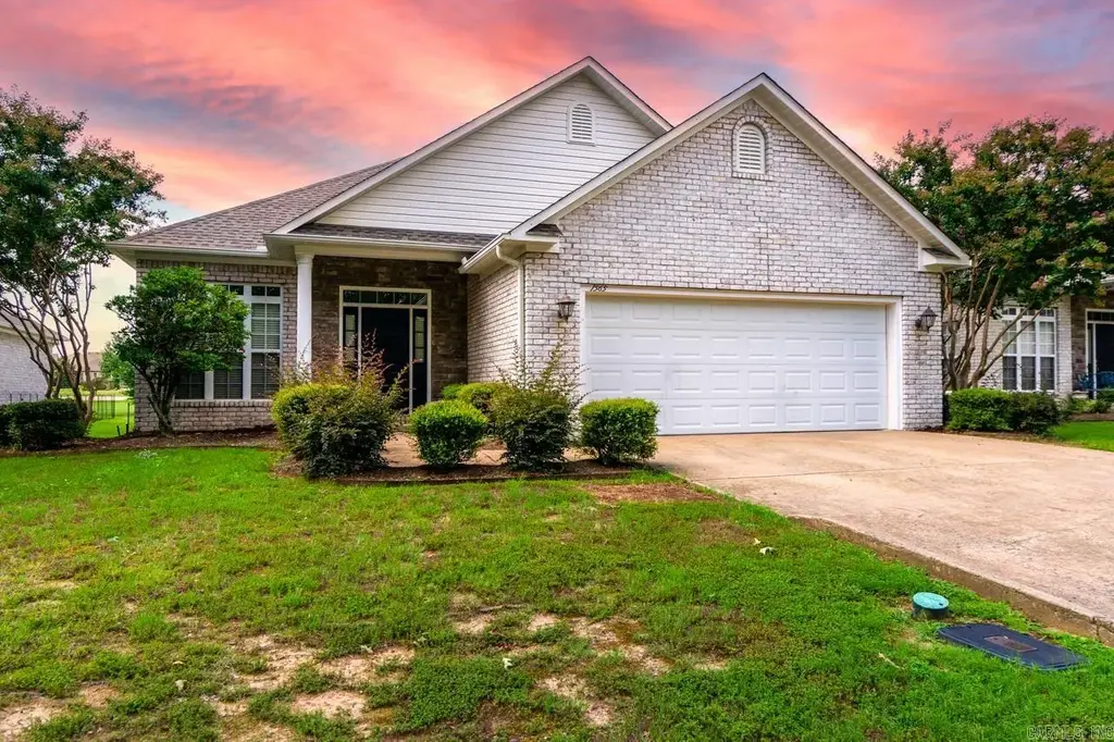 1565 Declaration Cove, Conway