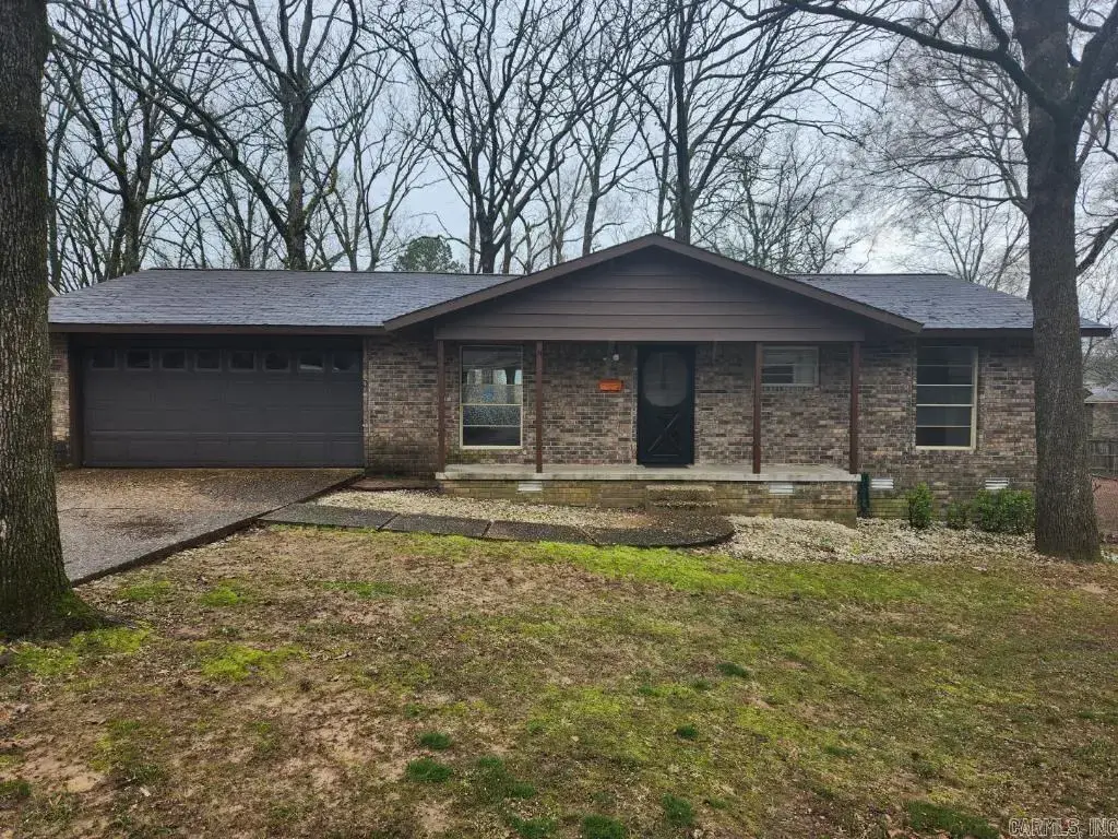6 Woodmere Place, Sherwood