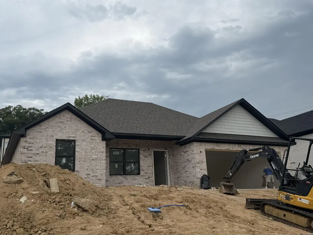 3026 Sue St, Benton
