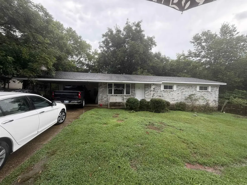 116 Vadea Terrace, Hot Springs