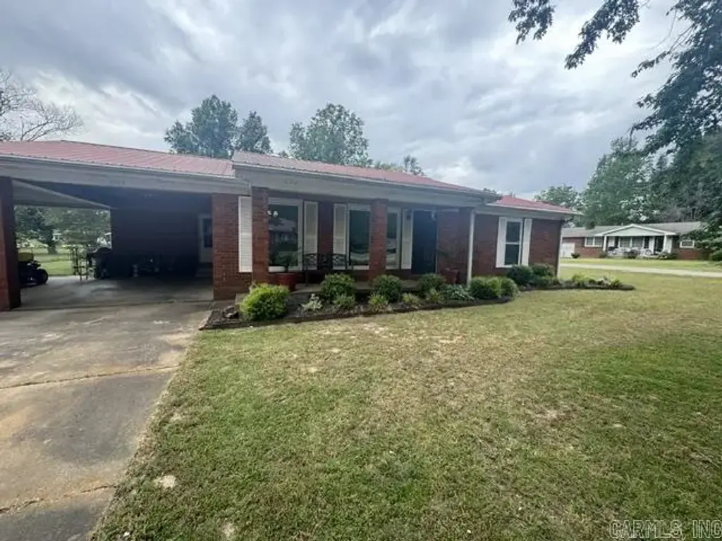 2417 Owen Street, Corning