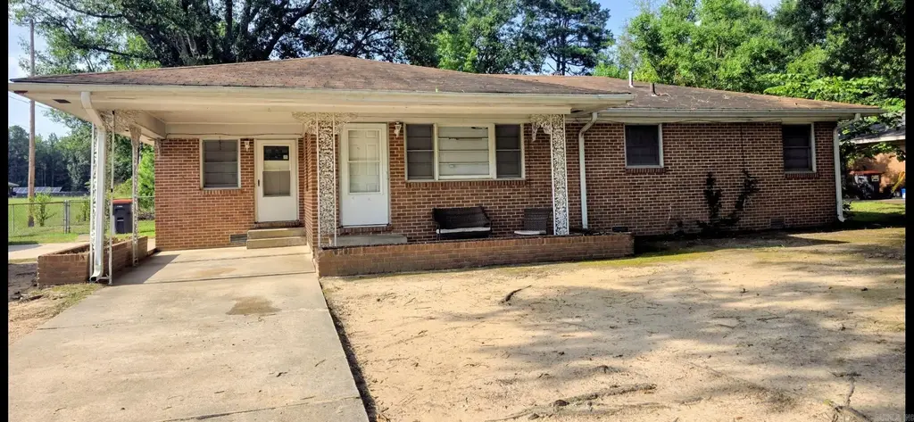 5109 Faucett Road, Pine Bluff