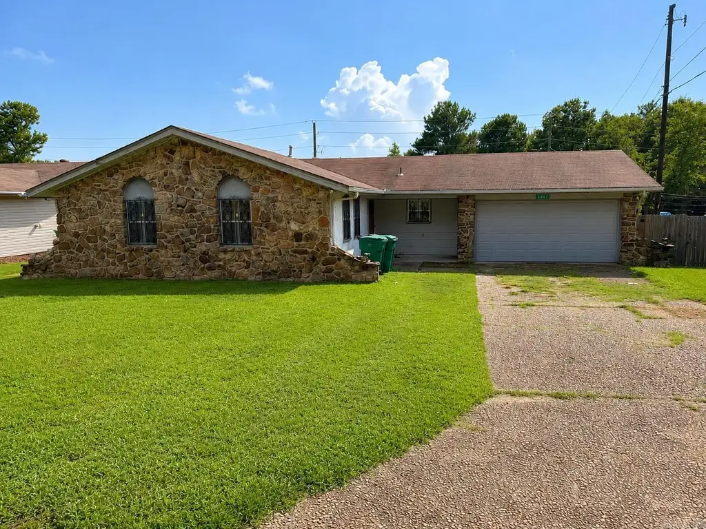 9802 Dobby Drive, Little Rock