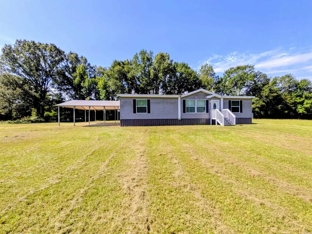 12123 Highway 278, Camden