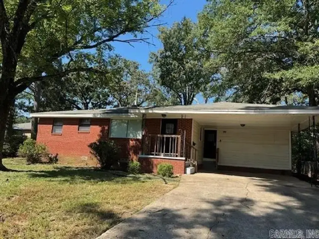6604 W 31 Street, Little Rock