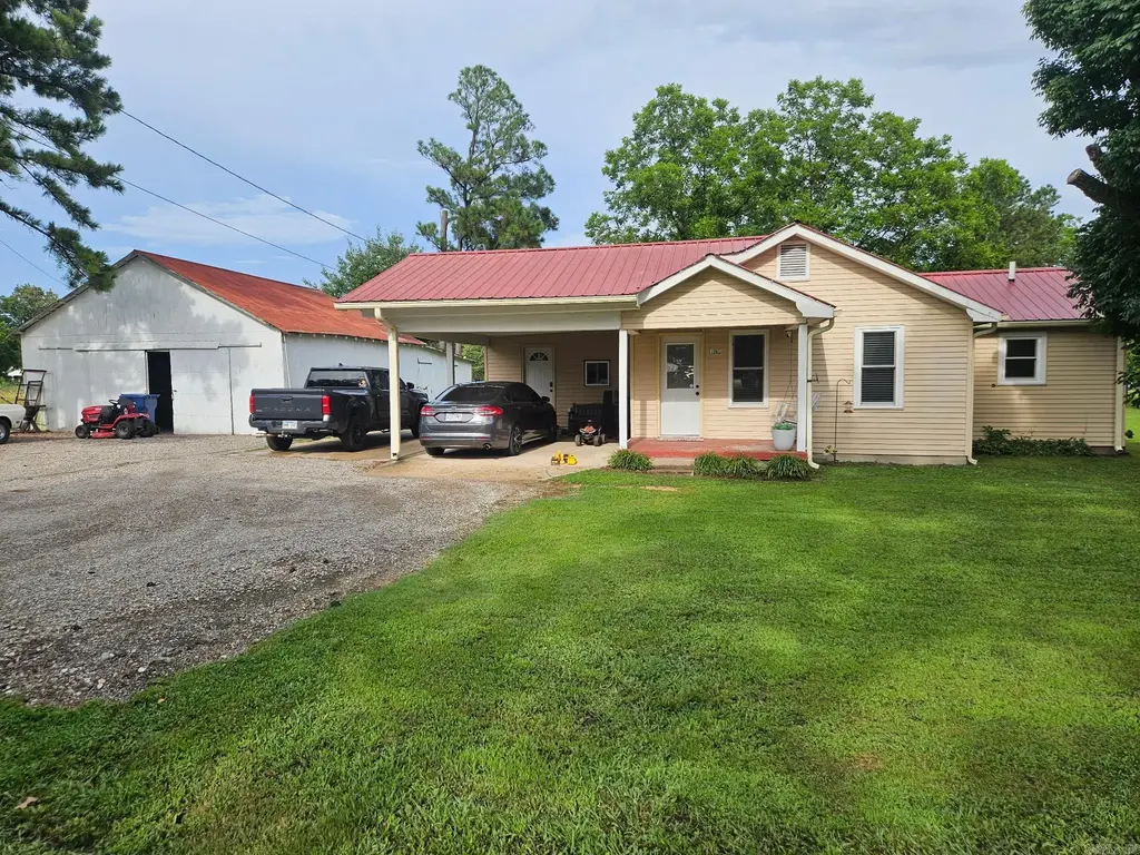 1205 S Dodd Street, Rector