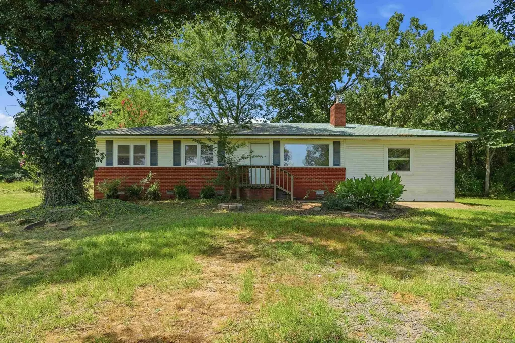 371 Blair Road, Greenbrier
