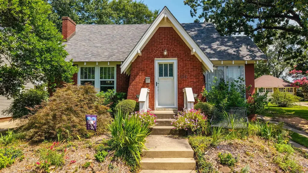 233 E B Avenue, North Little Rock