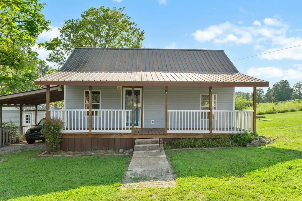 19 Campground Rd, Oxford