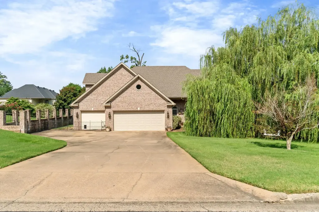 7225 E Worth Ave, Benton