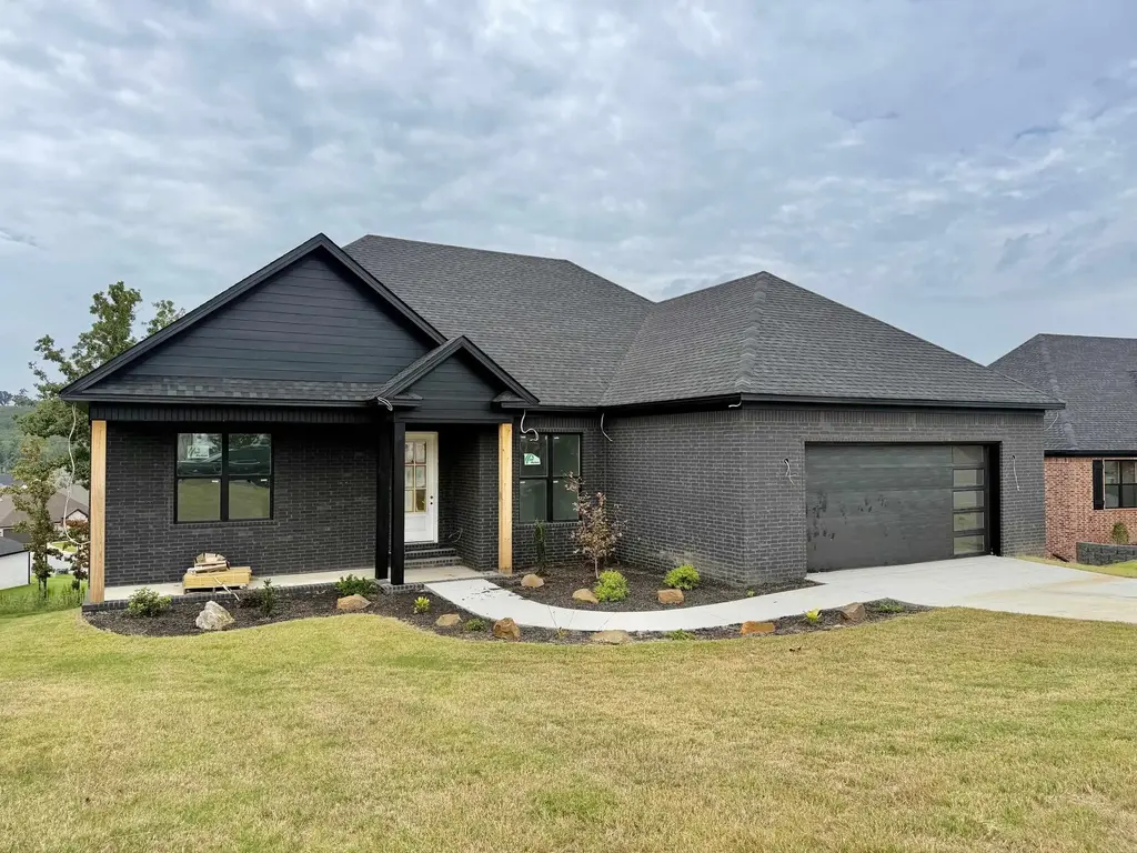 1189 Fern Ridge Road, Sherwood