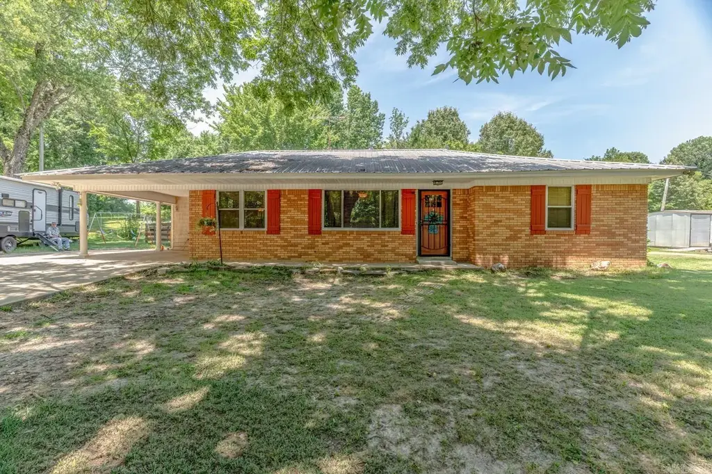 252 County Road 700, Wynne