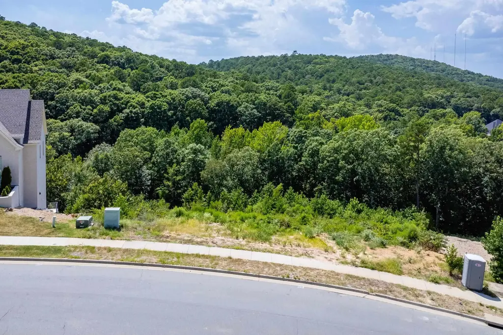 21 Falstone Drive, Little Rock