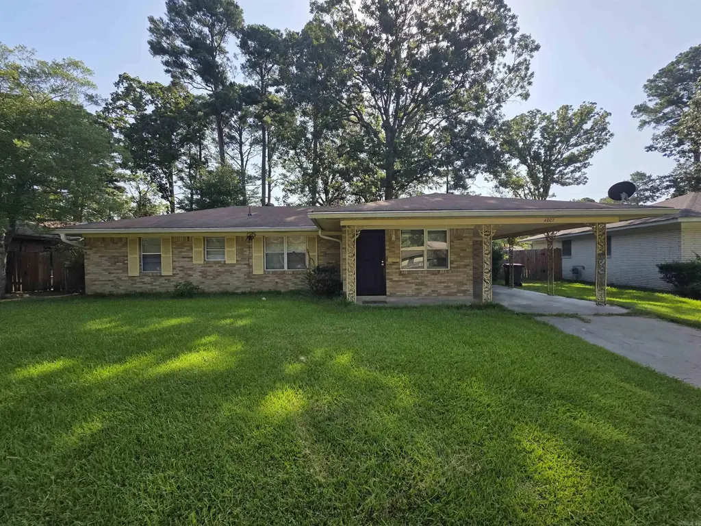 4007 Peggy Ann, Pine Bluff