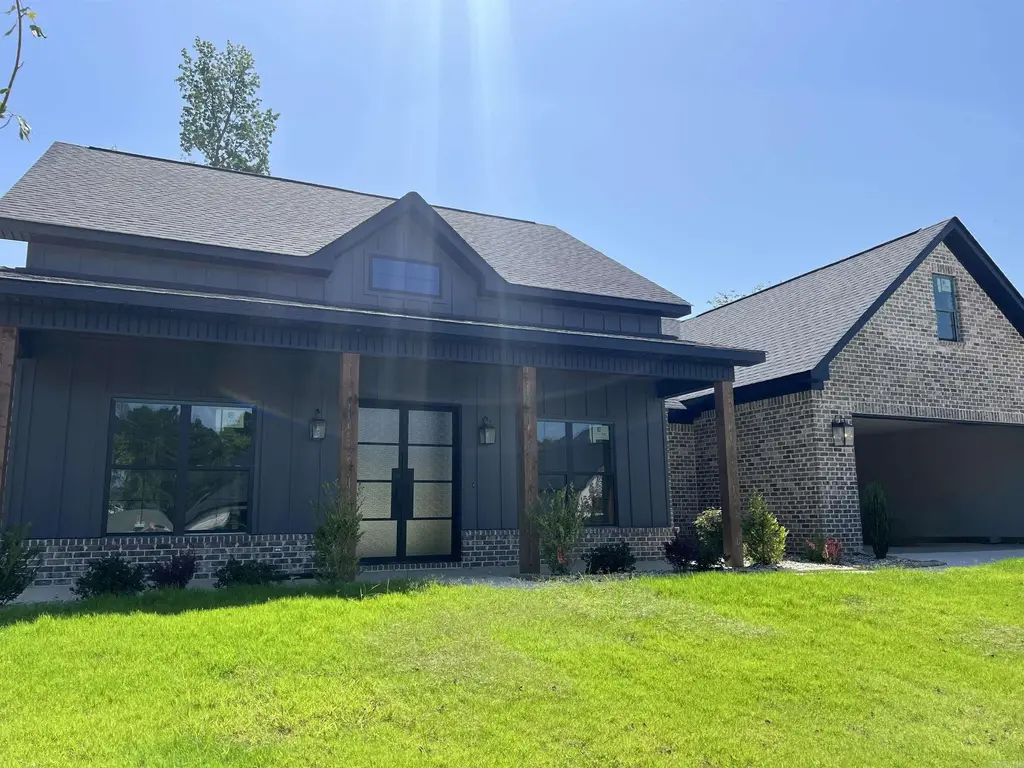 7064 Stardust Trail, Benton