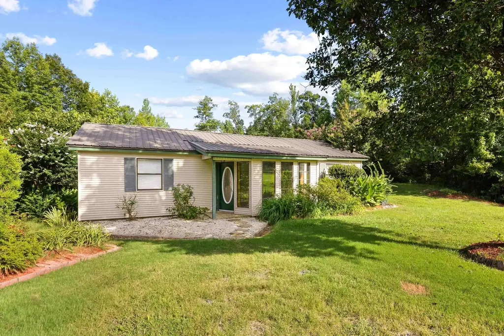 1009 Elm Street, Sheridan