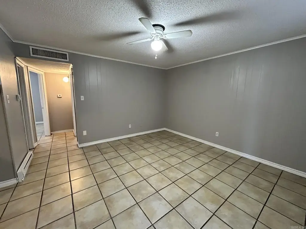 1600 Brentwood Drive, Pine Bluff