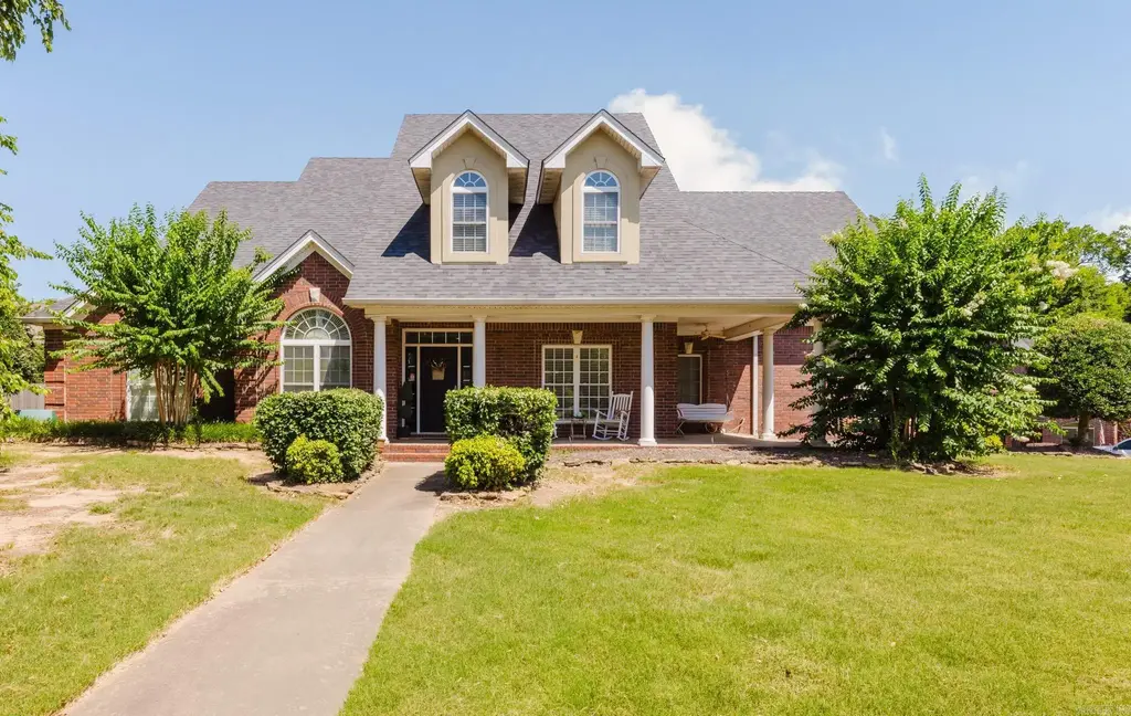 5916 Worth Ave, Benton