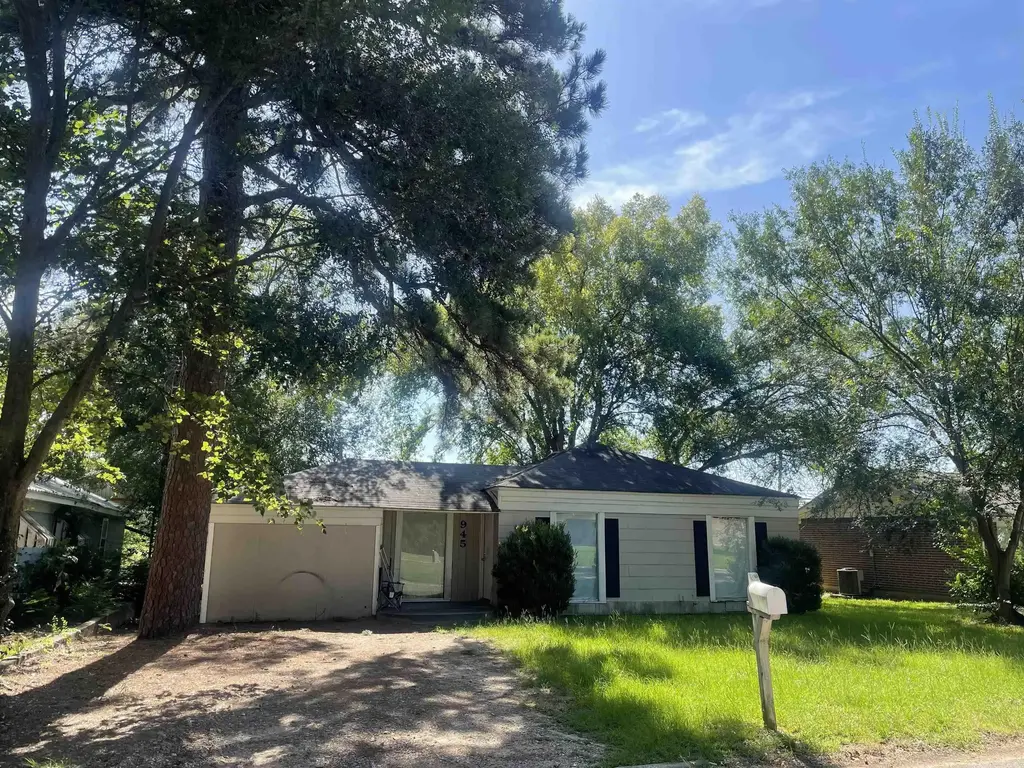 945 Guam Street, Wake Village