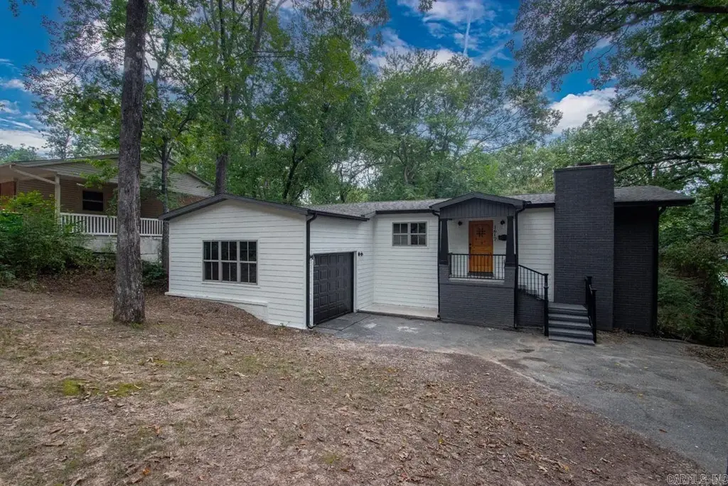 1617 Grove Hill Road, North Little Rock