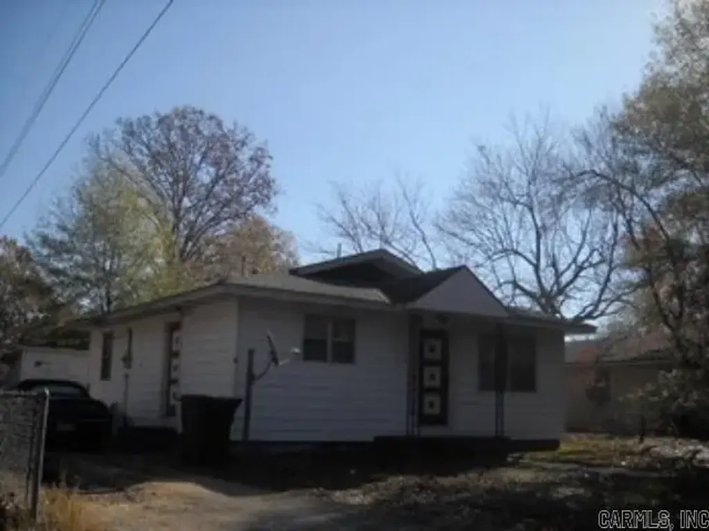 1301 N Moreland Street, Pine Bluff