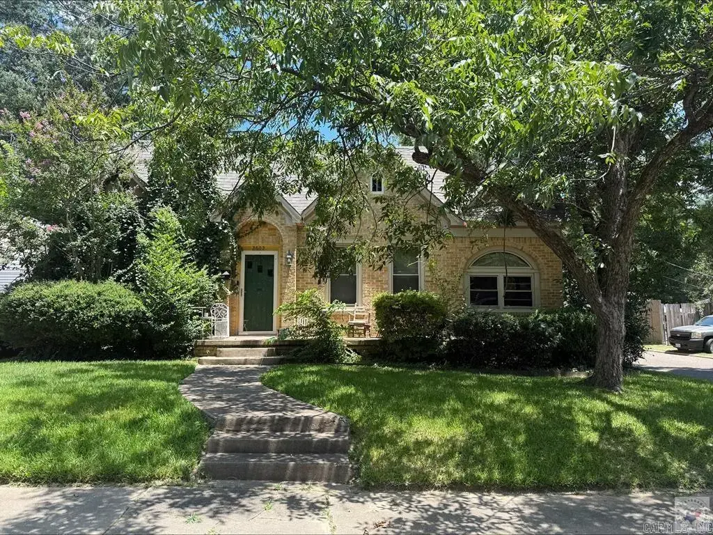 2602 Pine St, Texarkana
