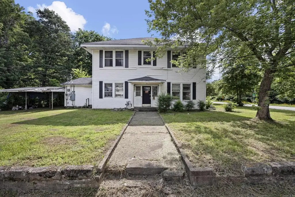 308 W Main Street, Atkins