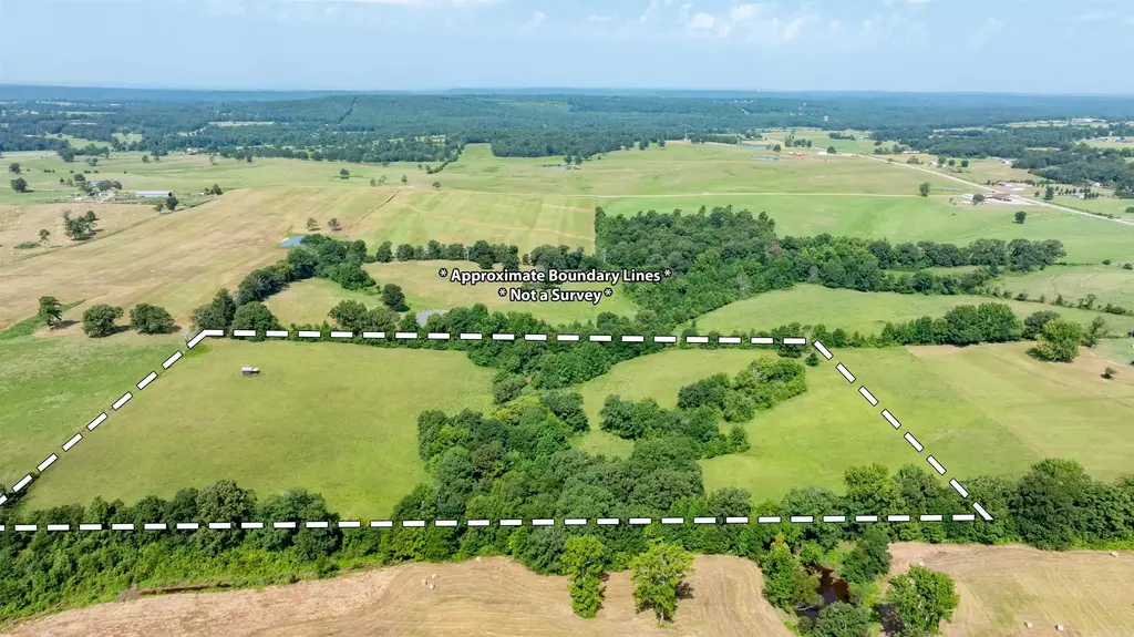 000 Floral Road, Pleasant Plains