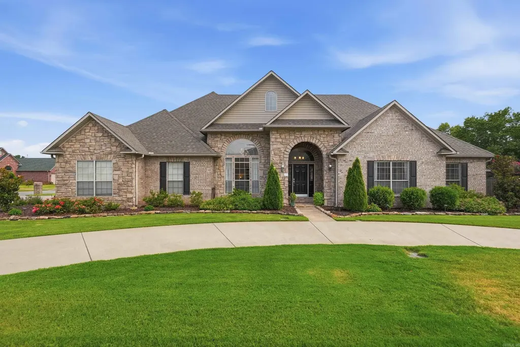 1320 Andy Drive, Conway