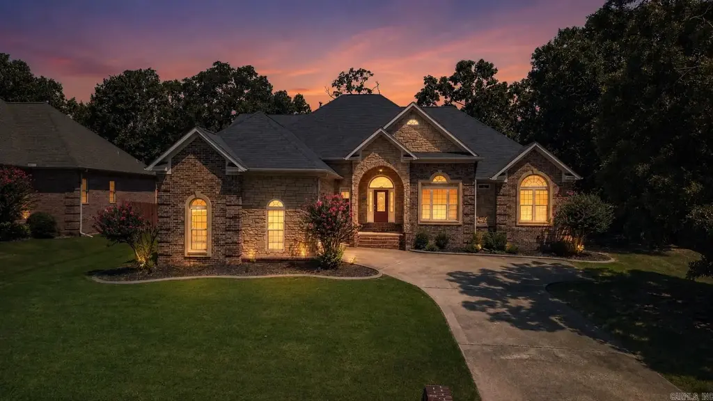 25 Hickory Bend Drive, Cabot
