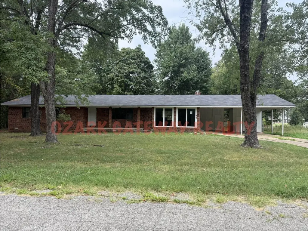 84 White Oak Circle, Highland