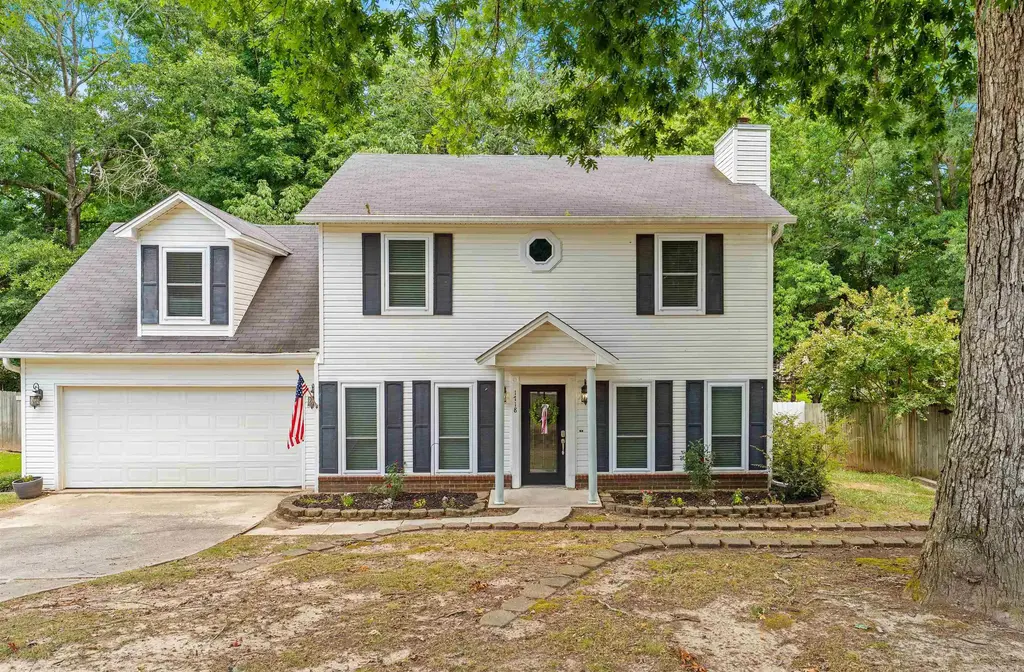 1718 Eagle Point Way, Benton